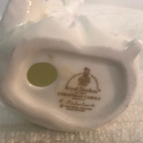 Royal Doulton Vintage Christmas Carols - Picture 2 of 2